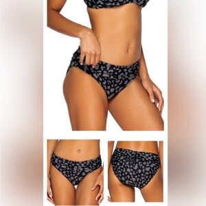 Sunsets Women’s Fearless Feline Unforgettable Bottom